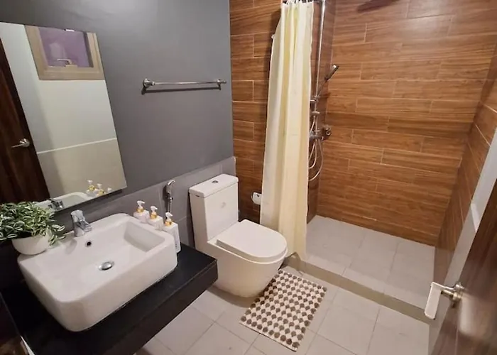 Apartamento 3br Grand-100sqm-free Parking-pet-moa,ccp,wtc,airport Manila