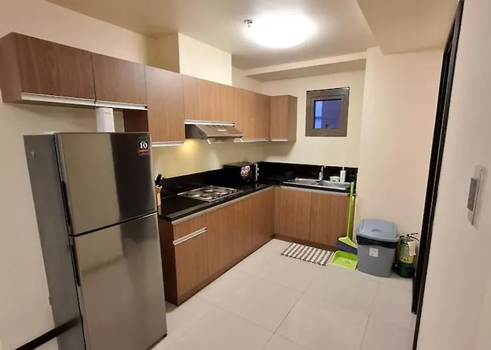 3br Grand-100sqm-free Parking-pet-moa,ccp,wtc,airport Apartamento Manila