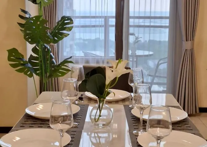 3br Grand-100sqm-free Parking-pet-moa,ccp,wtc,airport Apartamento