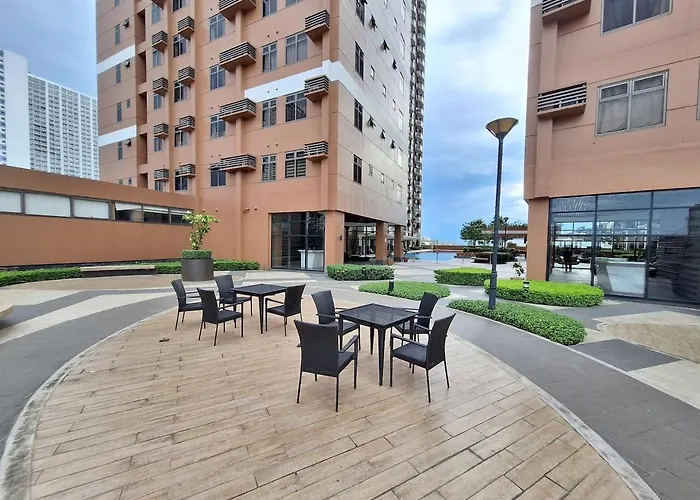 Apartamento 3br Grand-100sqm-free Parking-pet-moa,ccp,wtc,airport Manila